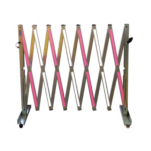 SW crowd safety barrier, similar to road barrier, plastic barrier from safety xpress stromberg.