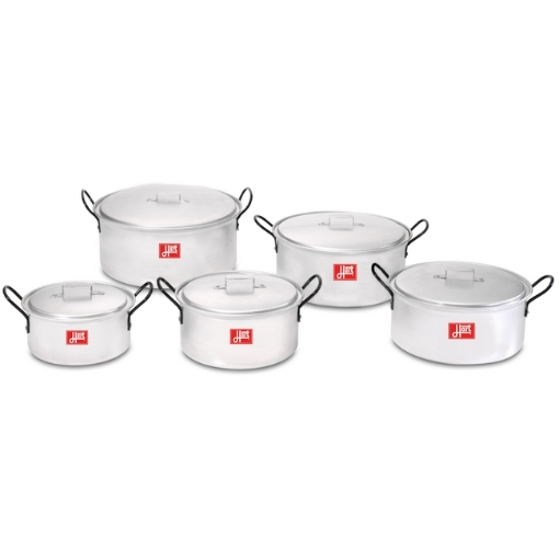 SW pots with lids, similar to pot, frying pan, kitchenware from makro,loot,takealot,game.