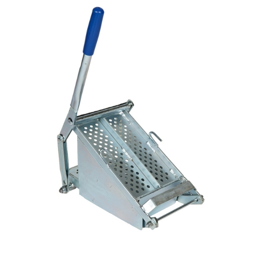 SW wringmaster metal, similar to wringer, mop wringer, bucket wringer,mop bucket with wringer from g fox, builders warehouse,.