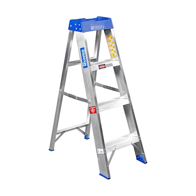 Supplywise step ladder similar to the Castor and Ladder heavy duty 4-step aluminium step ladder, 1.2m height, silver.