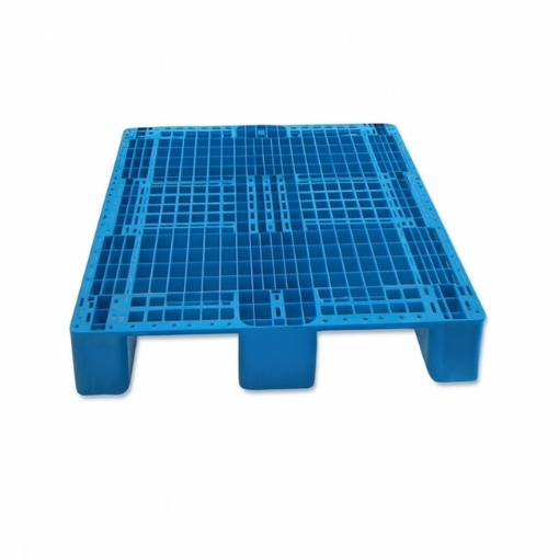 Supplywise heavy duty plastic pallet similar to the Leroy Merlin blue heavy-duty plastic pallet, 120x80x15 cm, 4-way entry, 15kg.
